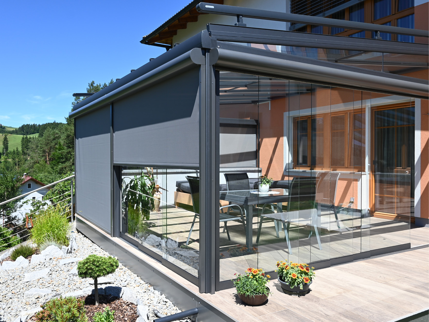 Terrassen Glasdach mit Sonnenschutz