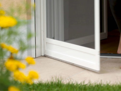 Inkentenschutz Drehtüre Trittblech