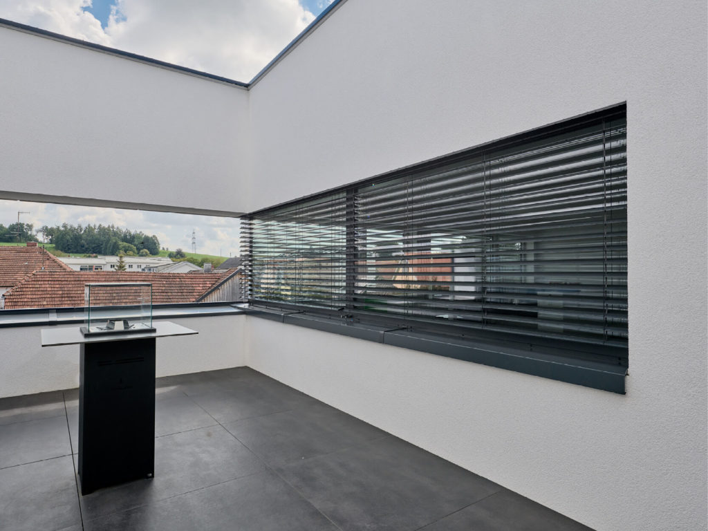 Referenz Raffstore MKW Firmengebäude